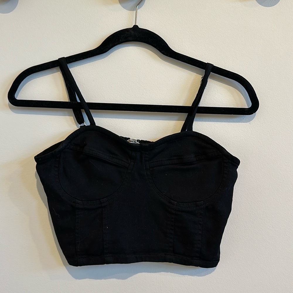 Black cropped going out top